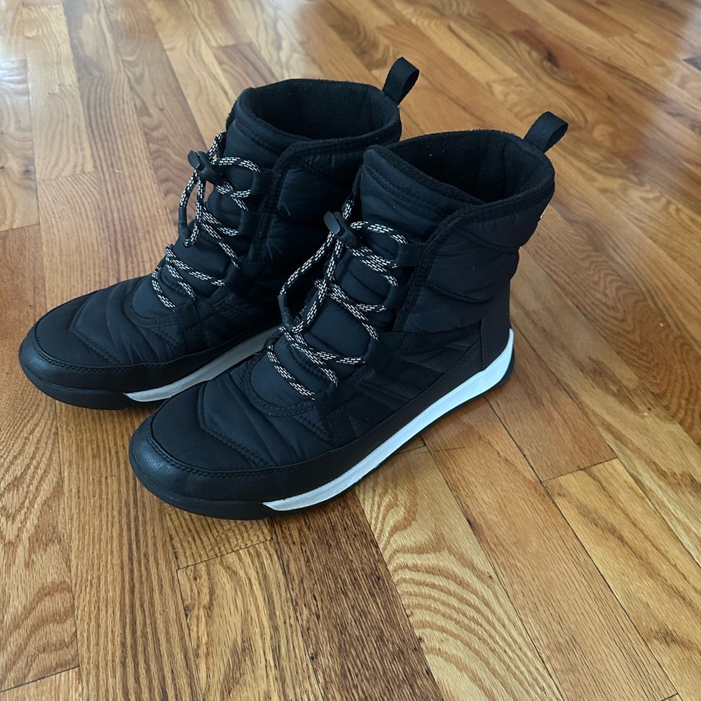 Sorel Men's Black and White Winter Boots